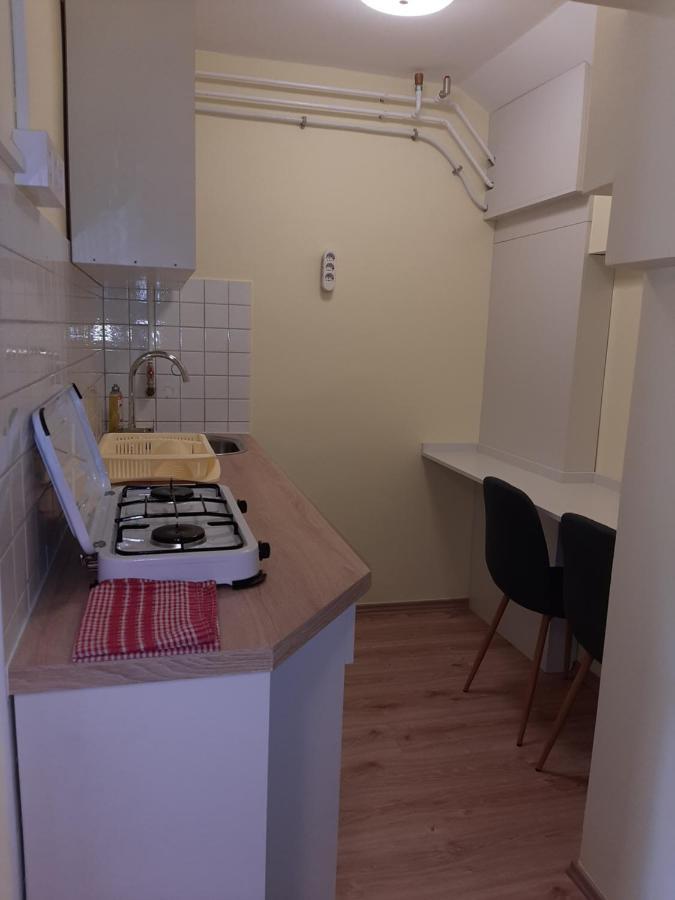Gyopar Gyoengye Apartmanhaz Oroshaza Ngoại thất bức ảnh