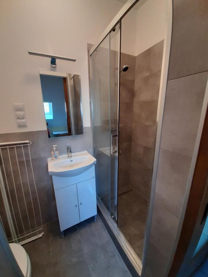 Gyopar Gyoengye Apartmanhaz Oroshaza Ngoại thất bức ảnh
